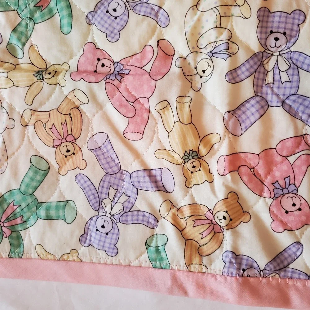 VTG Handmade Baby Quilted‎ Blanket Pastel Bears & Hearts Vintage